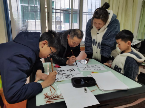 1675739237052021216.png image.png